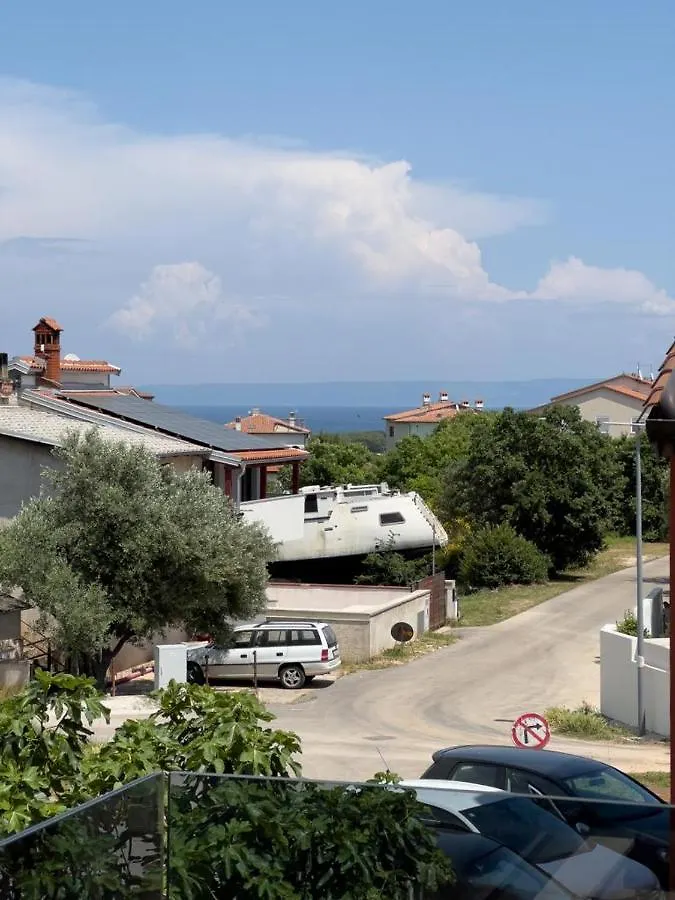 Villa Azra & Tony Liznjan