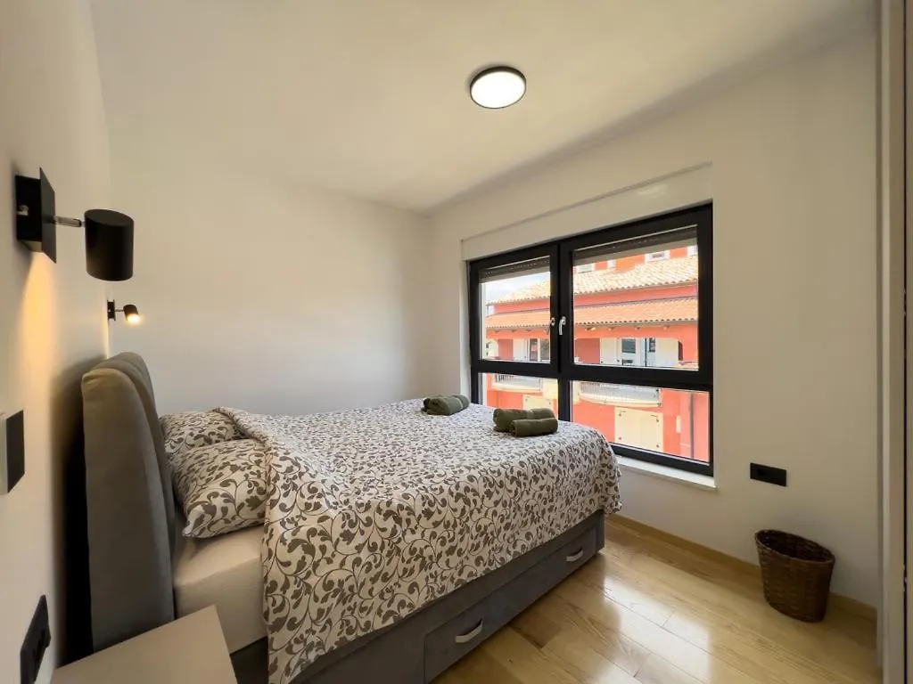 Villa Azra & Tony Liznjan